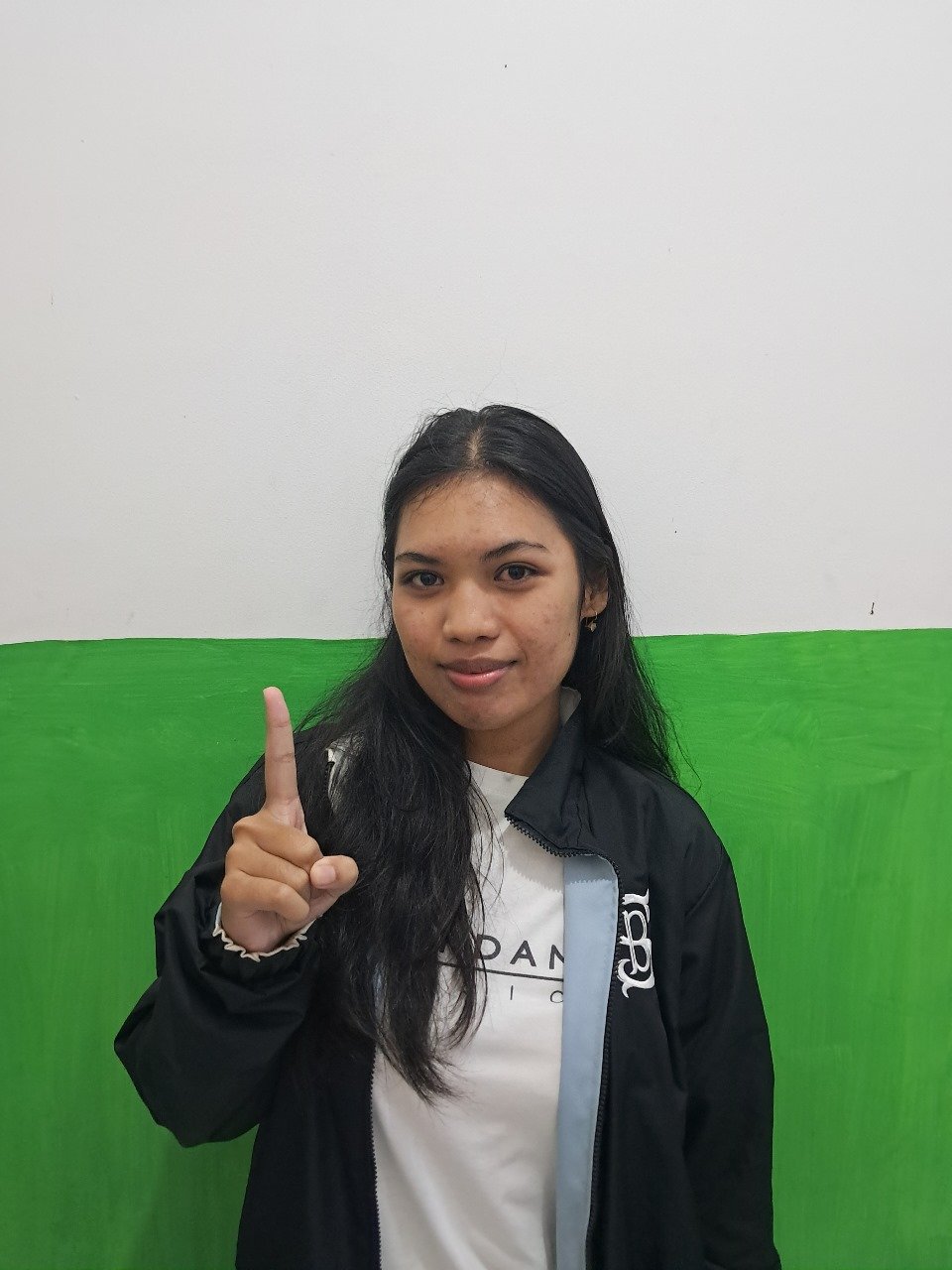 NI KADEK ANGGI APRILIA PRATIWI